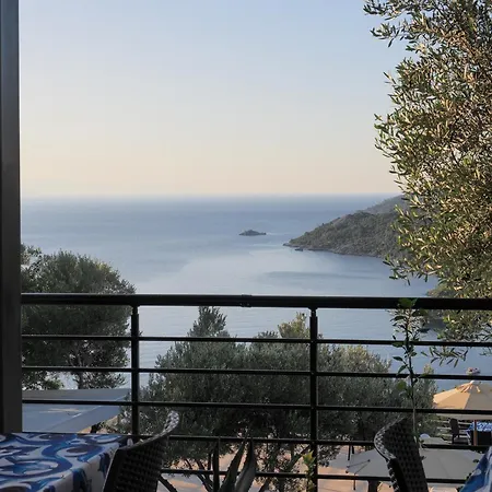 Szálloda Oliva Mare 3*