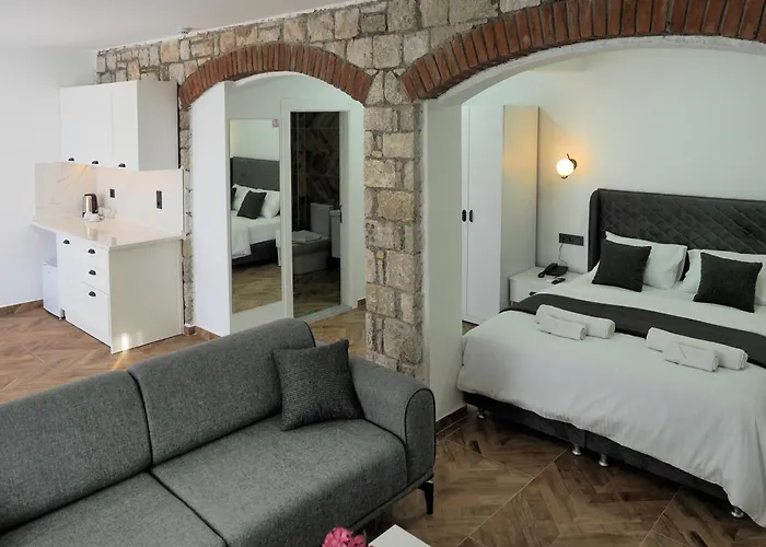 Oliva Mare Hotel 3*